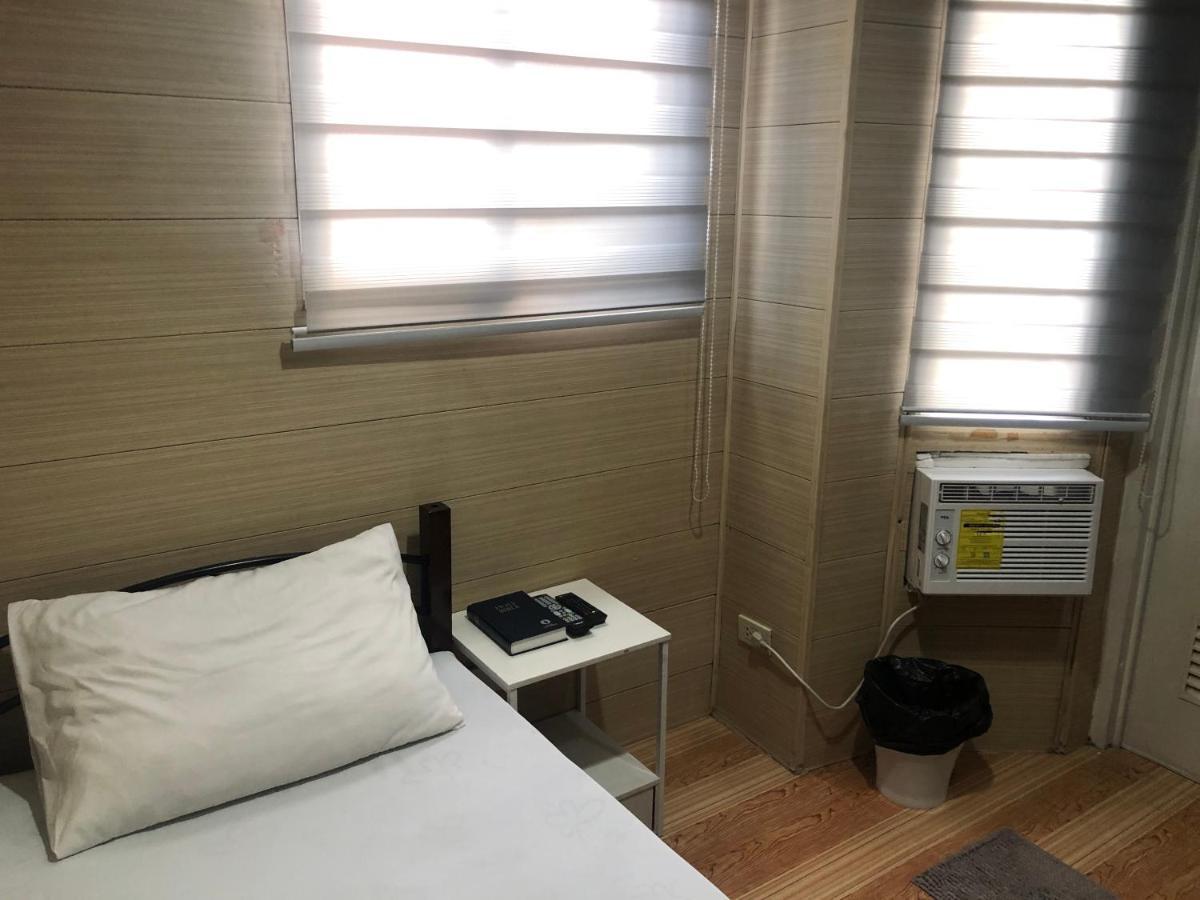 Maine City Residences Leveriza Pasay Kültér fotó